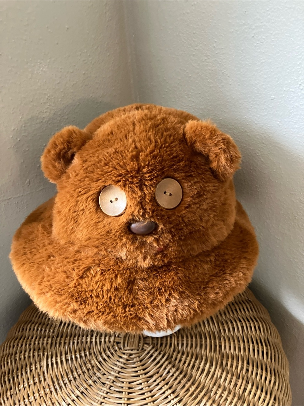 Minions Tim Fluffy Bucket Hat Cap Bear Universal Studios